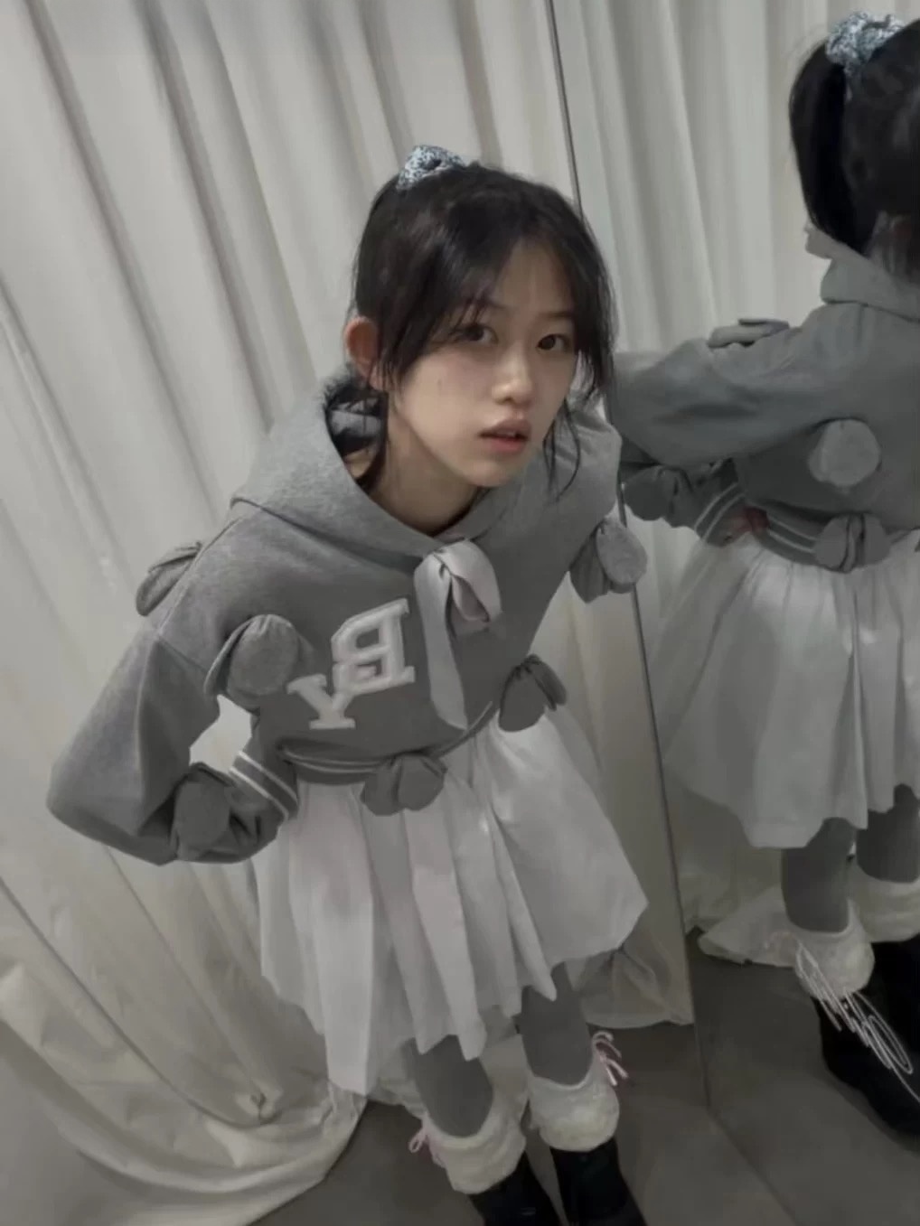 Cute Flower Hoodie Sweatshirt  - đánh giá và giá Anime Merchandise In Japanese